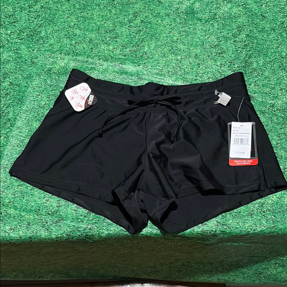 NWT $44 zero xposur small women’s athletic shorts 1225